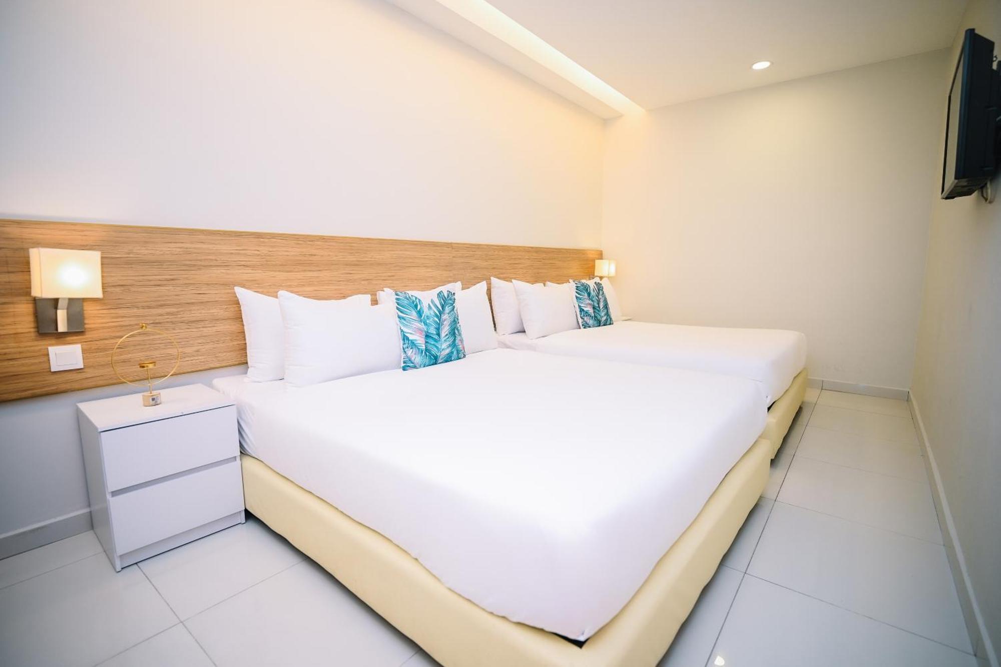 Swing & Pillows - Kelana Jaya Selangor 페탈링자야 외부 사진